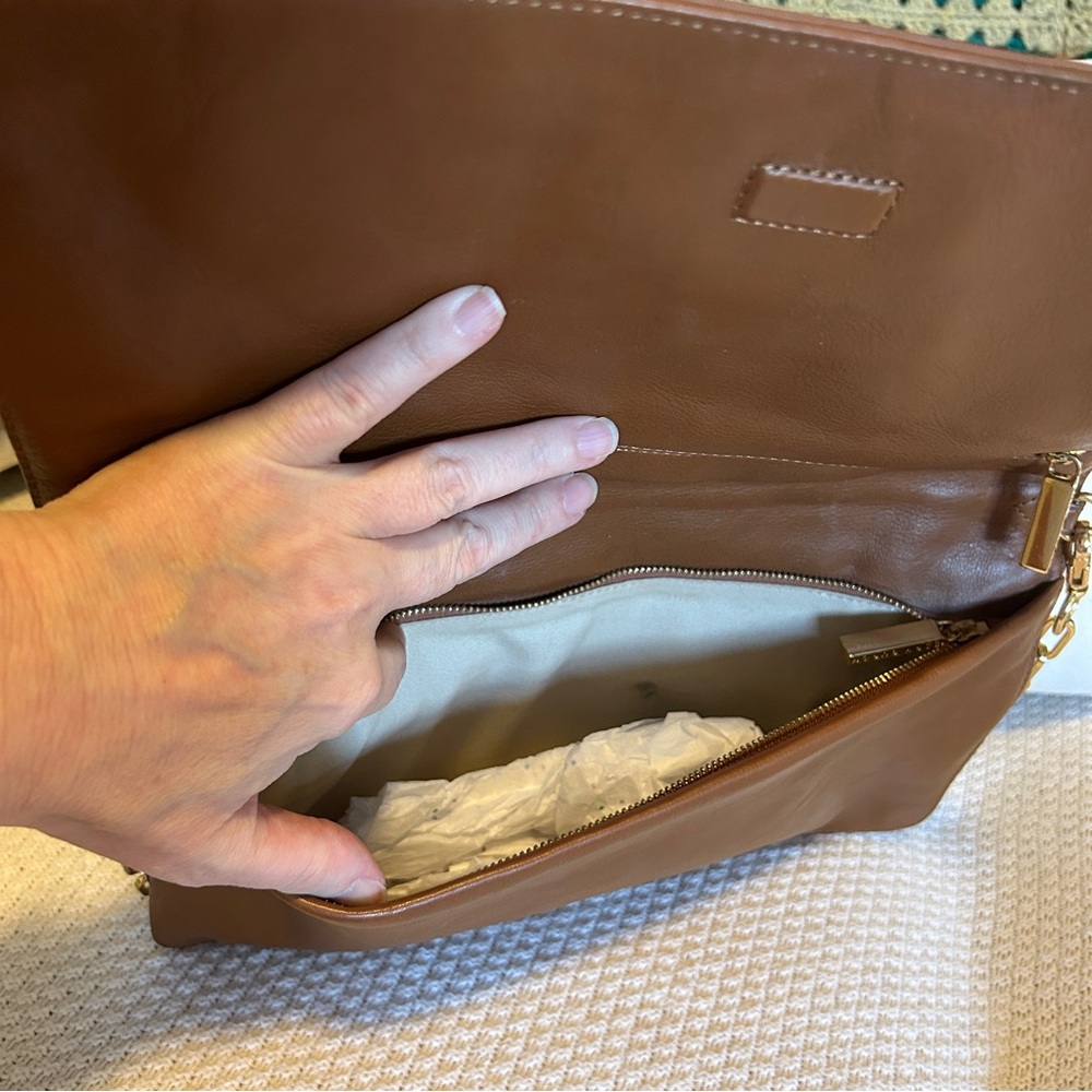 TORY BURCH Reva Brown Leather Shoulder/Hand/Clutch Bag with Gold Accents - Picture 10 of 14